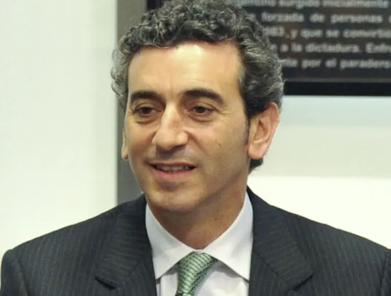 El Gobierno creó por decreto el Ministerio del Interior y Transporte