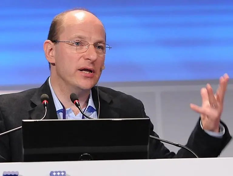 Para Sergio Berensztein, el escándalo de Cabandié no afectará el voto kirchnerista