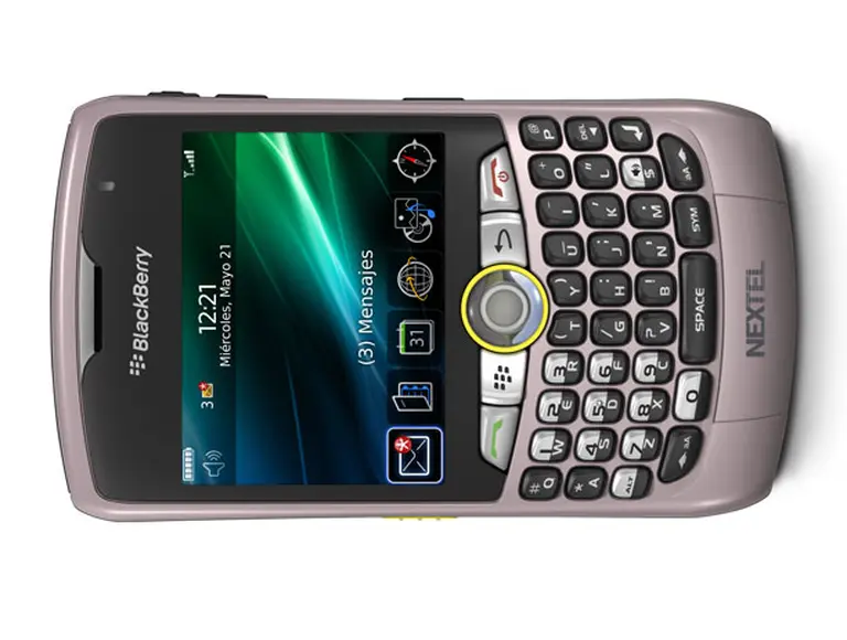 Nextel lanza un modelo de BlackBerry diseñado para la mujer