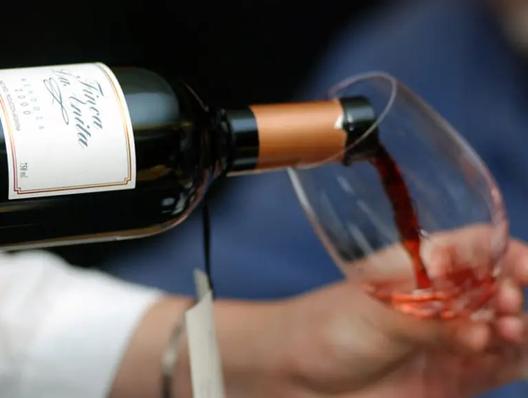 Vuelve un clásico platense: el Salón Argentino de Bodegas en el Teatro Argentino