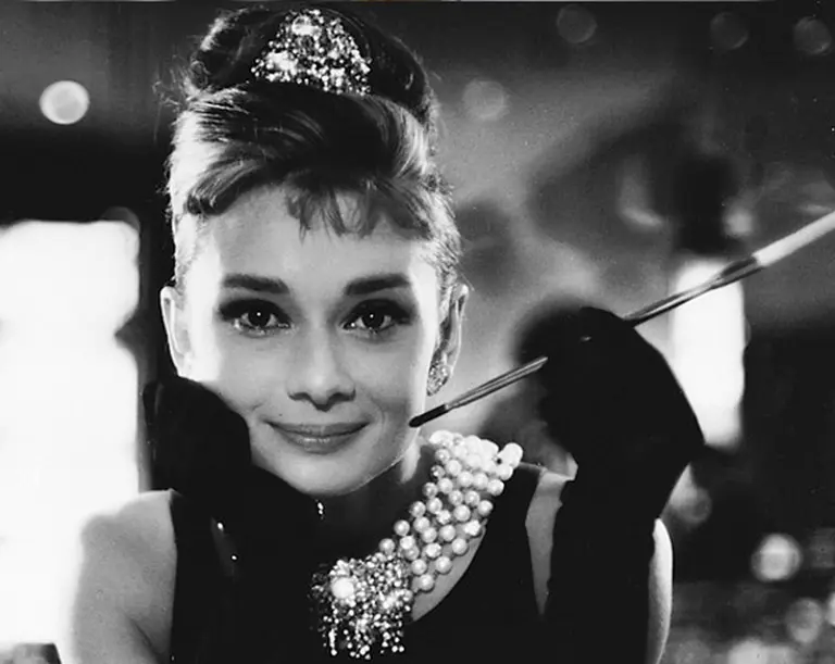 Audrey Hepburn sigue siendo un verdadero í­cono de estilo, por sobre Marilyn y Grace Kelly