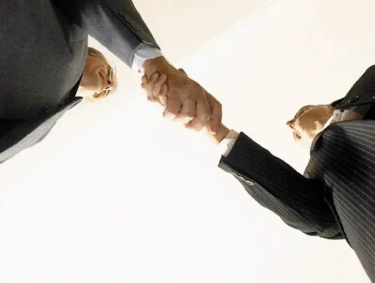 Cómo renunciar a su trabajo y salir por la puerta grande