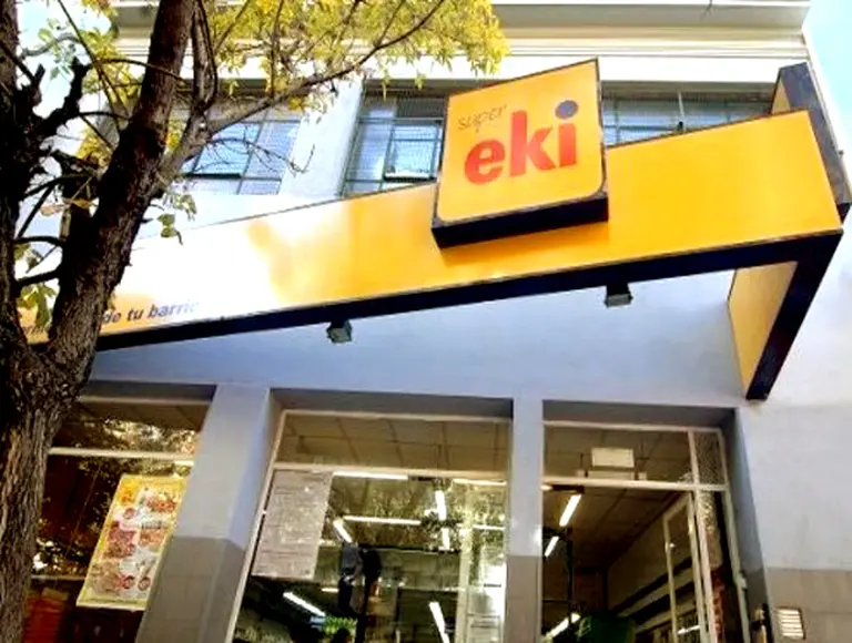 Grupo inversor local cerró la compra de la cadena de supermercados Eki