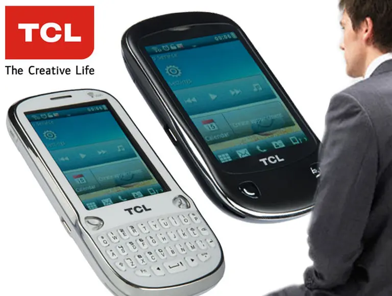 Gigante chino "puentea" a las telcos y se lanza a conquistar "socialphones" en el mercado argentino