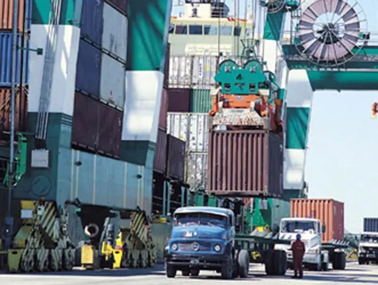 La AFIP flexibiliza pautas para devolución de impuestos a exportadores