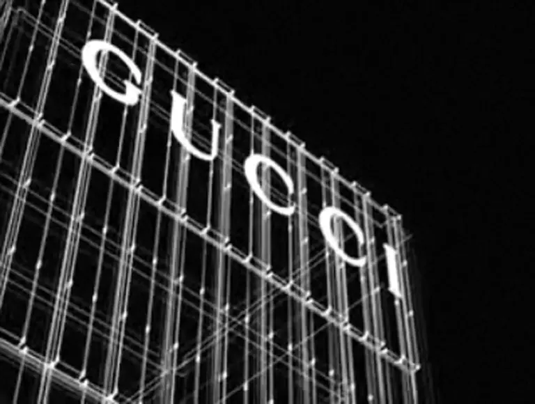 Gucci despide a gerentes en China tras denuncias de sus empleados