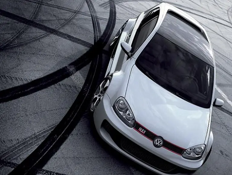 Volkswagen le puso precio al Golf GTi y ya puede reservarse en los concesionarios
