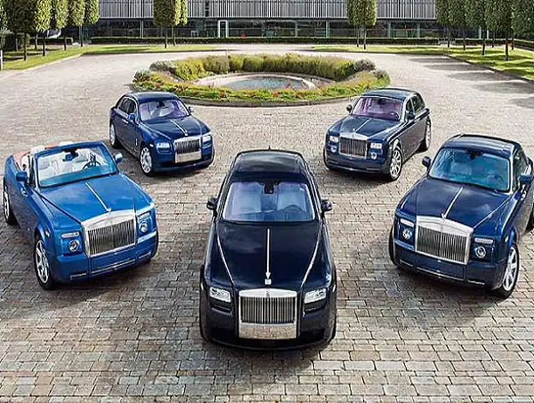 Rolls Royce mira el futuro con optimismo gracias a un mercado mundial con más "super ricos"