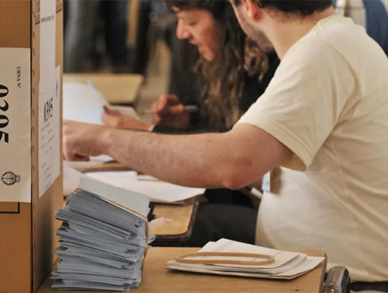 Oficializan la ley que habilita el voto optativo para los jóvenes de 16 y 17 años