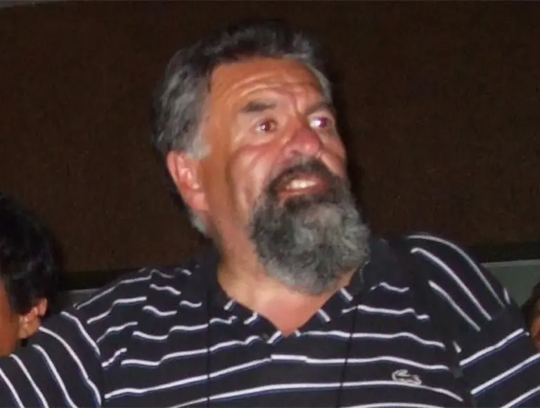 Se accidentó Raúl Castells y se encuentra en grave estado