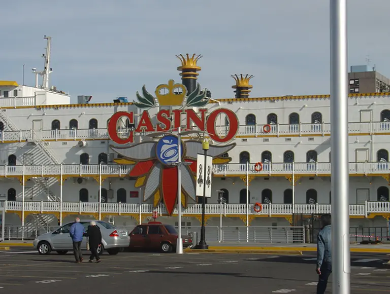 El Gobierno porteño le exige al Casino flotante impuestos de los últimos 12 años