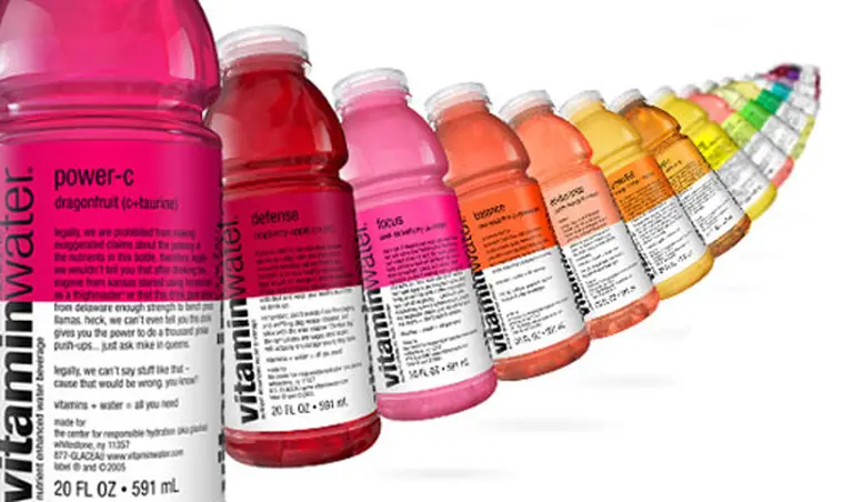 Una nueva bebida llena de energí­a, color y glam llega para sorprender a los argentinos