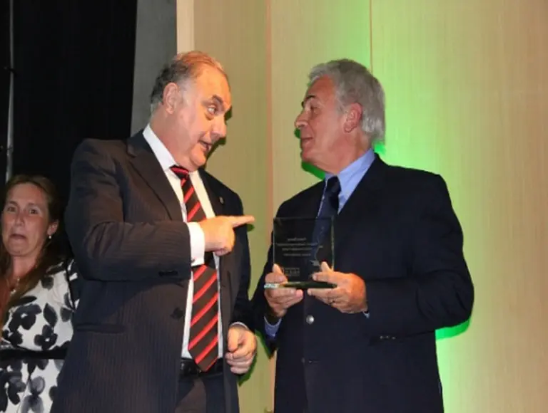 Premian en Córdoba a empresas familiares que trascendieron la tercera y cuarta generación