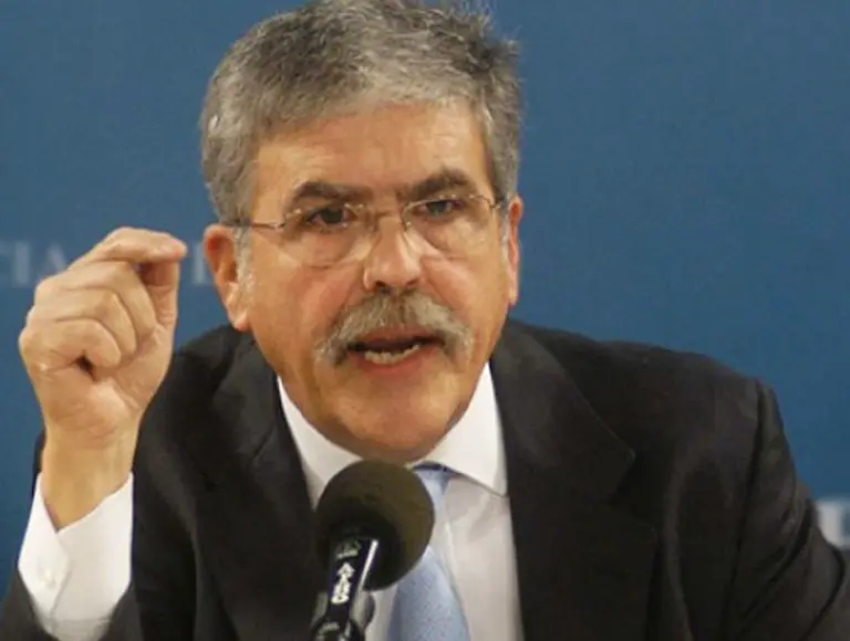 Julio De Vido pidió a sus funcionarios "no ponerse colorados si hay que corregir o cambiar" alguna polí­tica