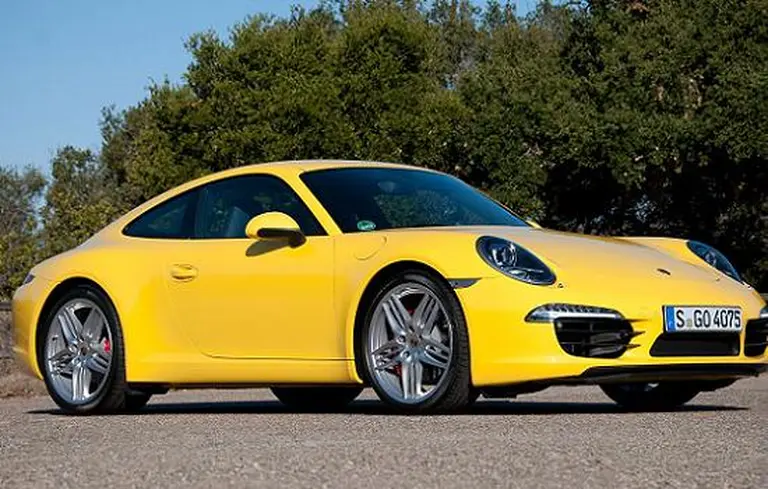 Porsche calienta motores para la presentación del nuevo 911