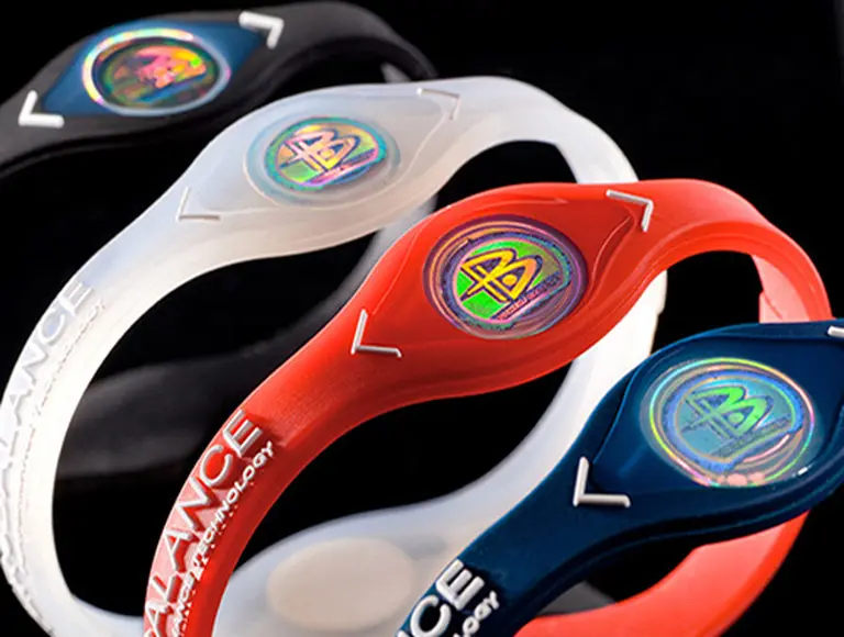 Power Balance quedó al borde de la bancarrota por "engañar" con sus pulseras