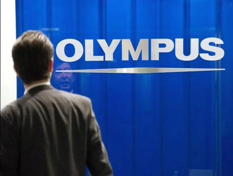 Renunciarán en abril los responsables del fraude financiero de Olympus