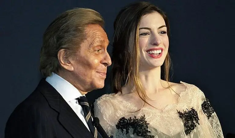 Ahora se puede recorrer la obra de Valentino en un nuevo museo virtual