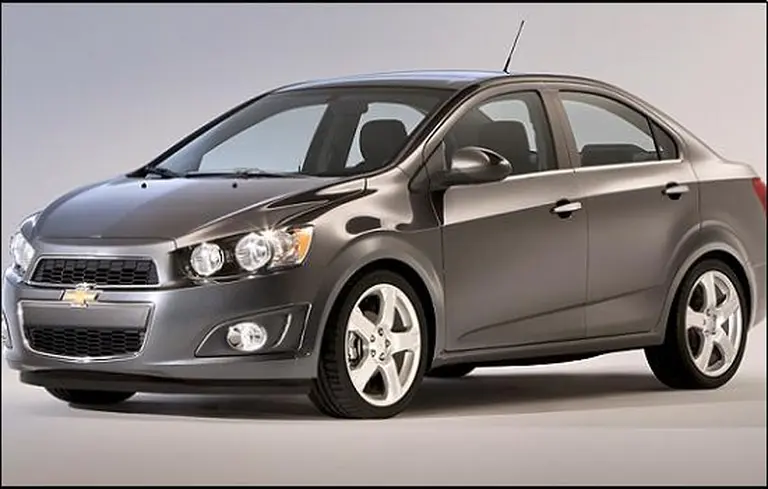 Se presenta el Chevrolet Sonic, el nuevo auto chico de General Motors