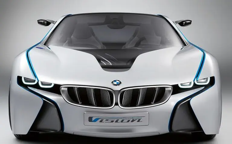 La versión definitiva del BMW i8 ya se pasea por las calles