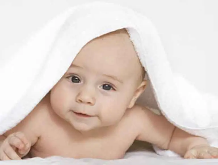 Bebé 2012: el primero que llega se lleva pañales gratis para todo el año