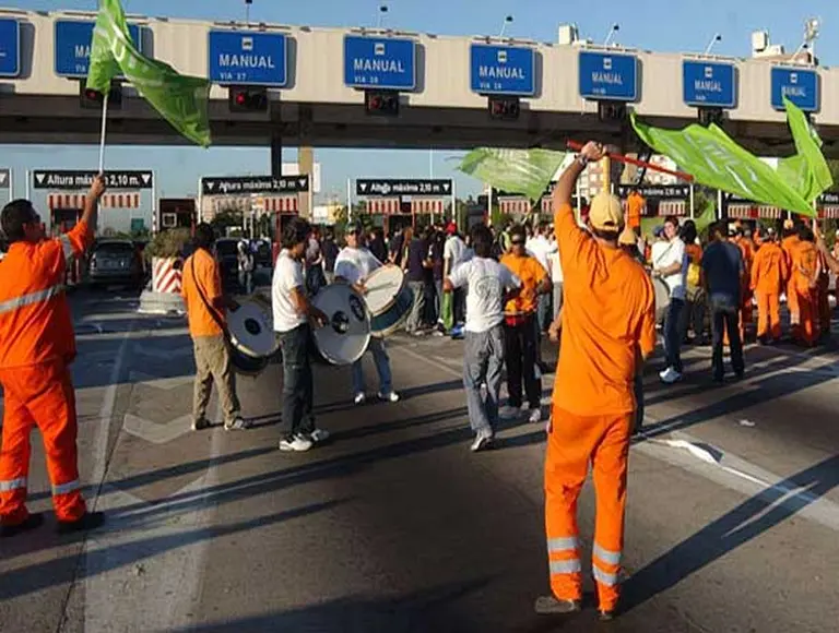 Bonus de fin de año: trabajadores de peaje recibirán un plus salarial de $2.250