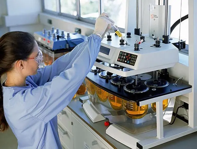 Ponen en marcha en Pilar planta de medicamentos oncológicos