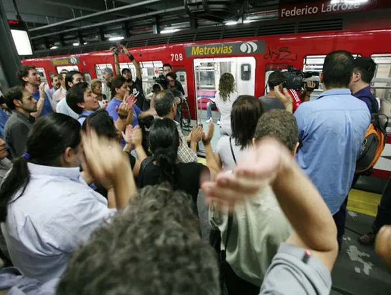 Comisiones internas y delegados rebeldes se pliegan a la movilización de la CGT