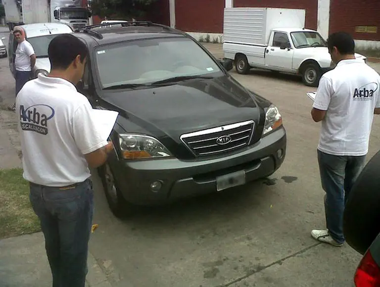 ARBA retuvo el primer vehí­culo de alta gama de la temporada