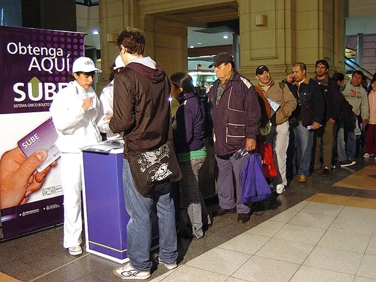 Las SUBE son furor: en dos dí­as se entregaron 270 mil, lo mismo que antes se pedí­a en un mes