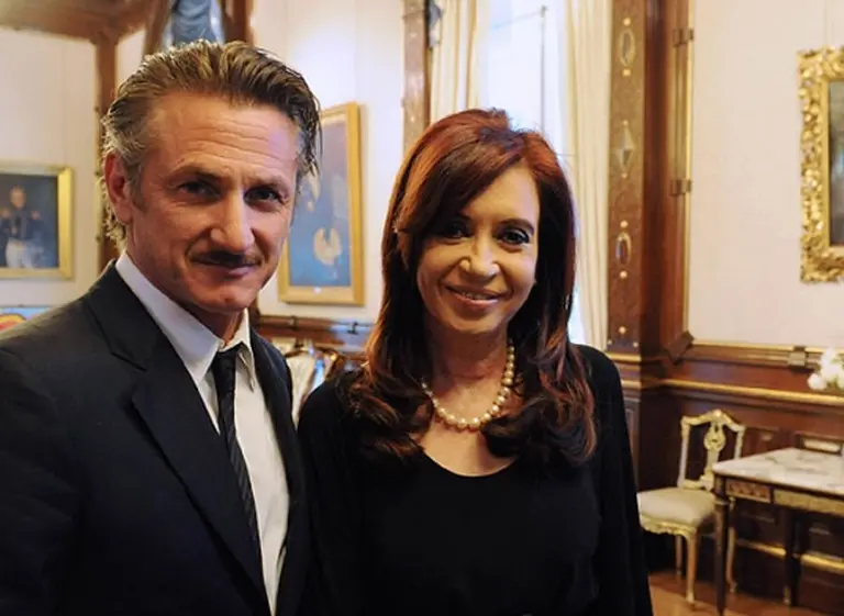 Sean Penn se reunió con Cristina y sobre Malvinas declaró: "Hay que seguir los esfuerzos diplomáticos"