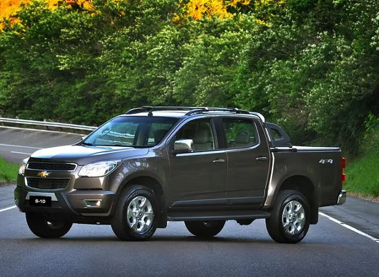 Chevrolet presentó la versión más económica de la S10 en la Rural