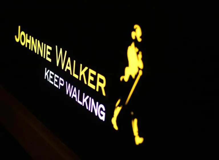 Johnnie Walker cambió su slogan para alentar a Grecia