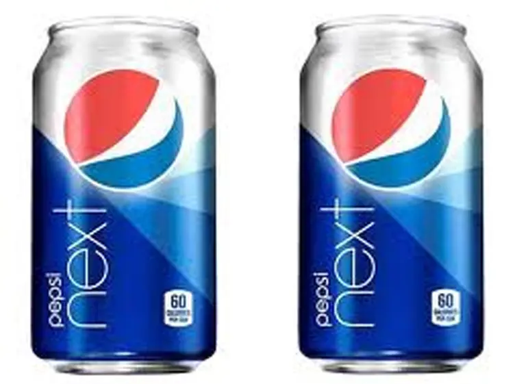 Pepsi lanza su nueva bebida Next, con menos calorí­as