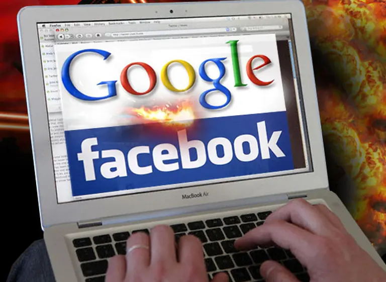 Un estudio muestra cómo Facebook y Google empujan a los usuarios hacia una menor privacidad