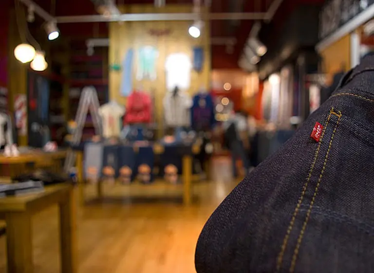 Levi`s se suma a la polí­tica de rebaja de precios impulsada por Moreno