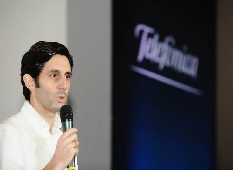 Telefónica de España ganó 53,9% menos en el primer trimestre