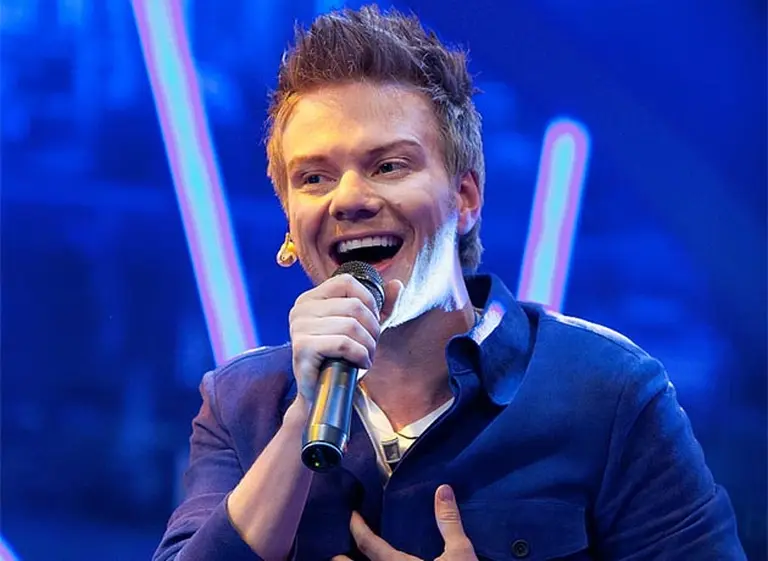 Michel Teló no podrá disfrutar de lo cobrado por el hit del verano "Ai se eu te pego"