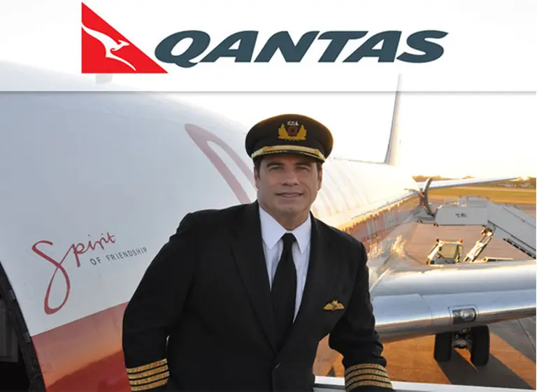 Qantas, la aerolí­nea que promociona John Travolta, deja de volar a la Argentina