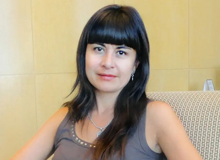 Gabriela Celeste, enóloga de EnoRolland, cultiva el arte de elaborar placer