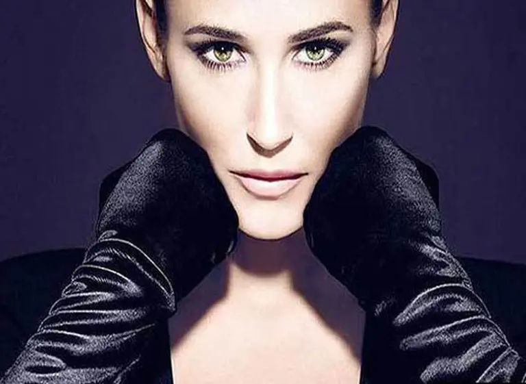 Una campaña protagonizada por Demi Moore fue criticada por "abuso de Photoshop"