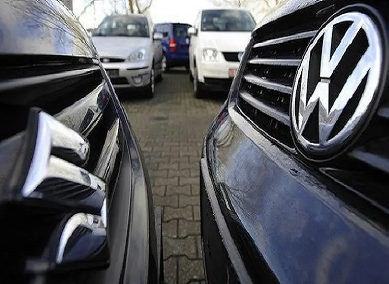 Suzuki podrá seguir usando las siglas GTi aunque VW esté en desacuerdo