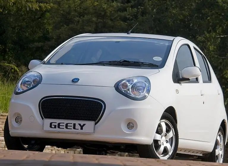Geely desembarca en la Argentina de la mano del grupo uruguayo Fiancar
