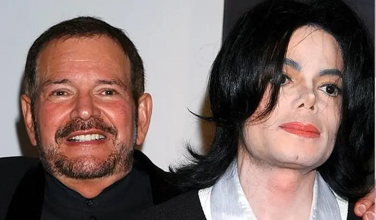 El dermatólogo de Michael Jackson está en la ruina