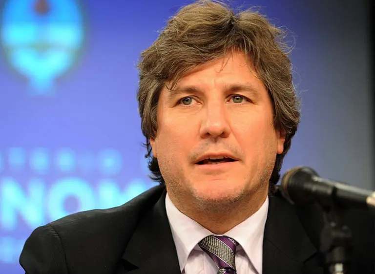 Aseguran que la ex novia de Boudou gestionó los viajes pagados por The Old Fund