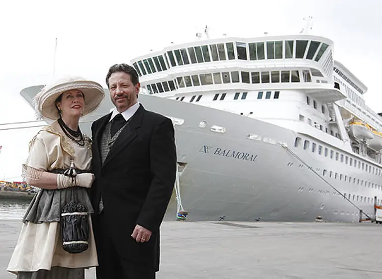 Cien años después, un crucero conmemora el viaje del Titanic