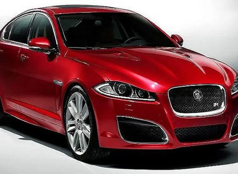 Lanzamiento de alta gama: Jaguar presentó dos restyling con precios que llegan a u$s159.000