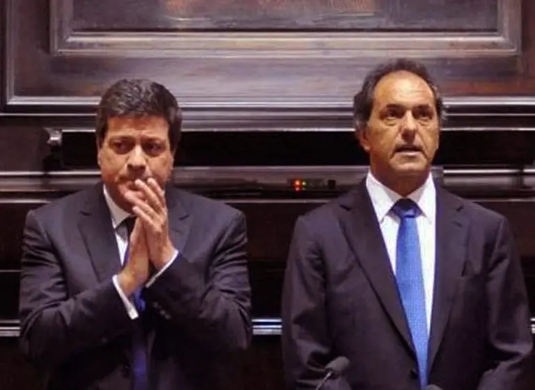 Escalada de tensión en la provincia de Buenos Aires: "Al lado de Mariotto, Cobos es un canto a la lealtad"