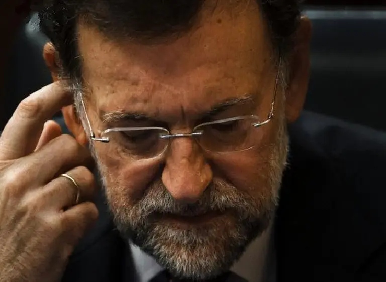 Rajoy: "Es falso, nunca, repito, nunca, he recibido dinero negro en este partido"