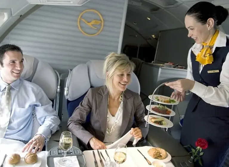 Cocina de alto vuelo: Lufthansa sorprenderá con menús creados por un prestigioso chef
